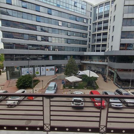 Cozy Apt! Friends & Family - Private Paid Parking Thessaloniki Buitenkant foto