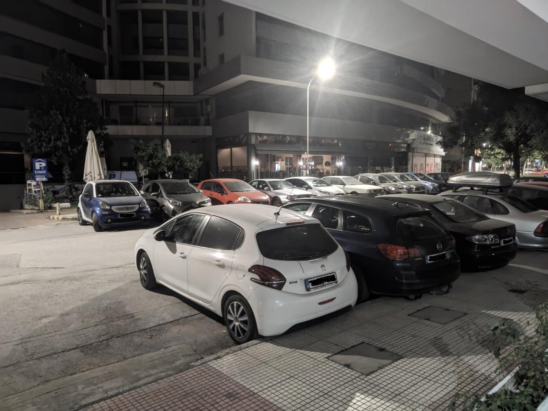 Cozy Apt! Friends & Family - Private Paid Parking Thessaloniki Buitenkant foto