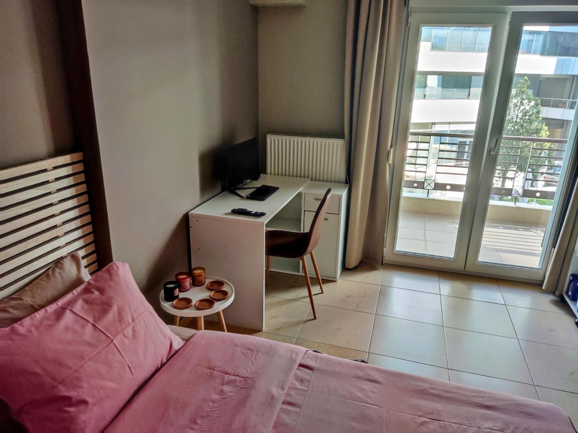 Cozy Apt! Friends & Family - Private Paid Parking Thessaloniki Buitenkant foto
